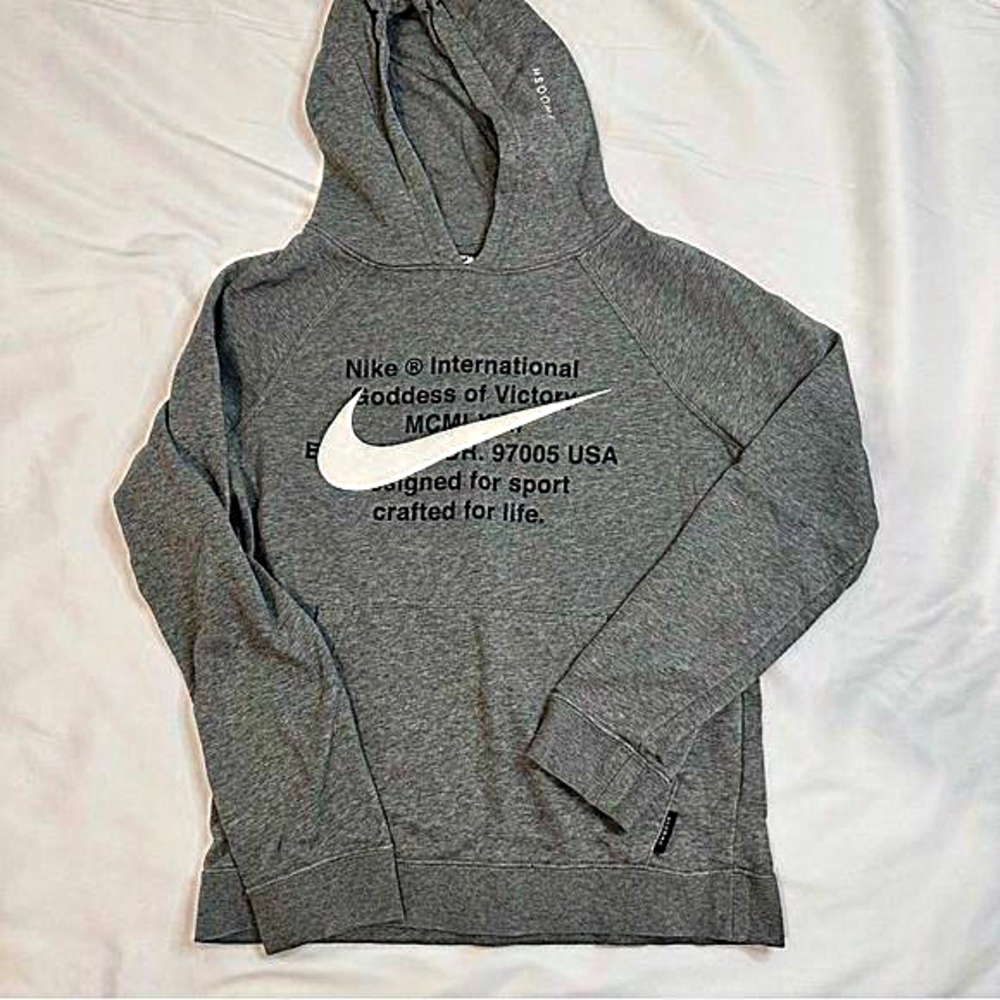 Boys Nike‎ Swoosh Hoodie size L